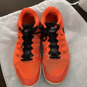 Nike men’s sneakers